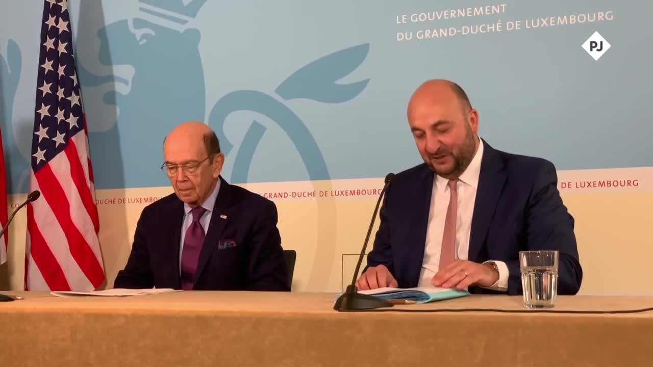 Signature MoU