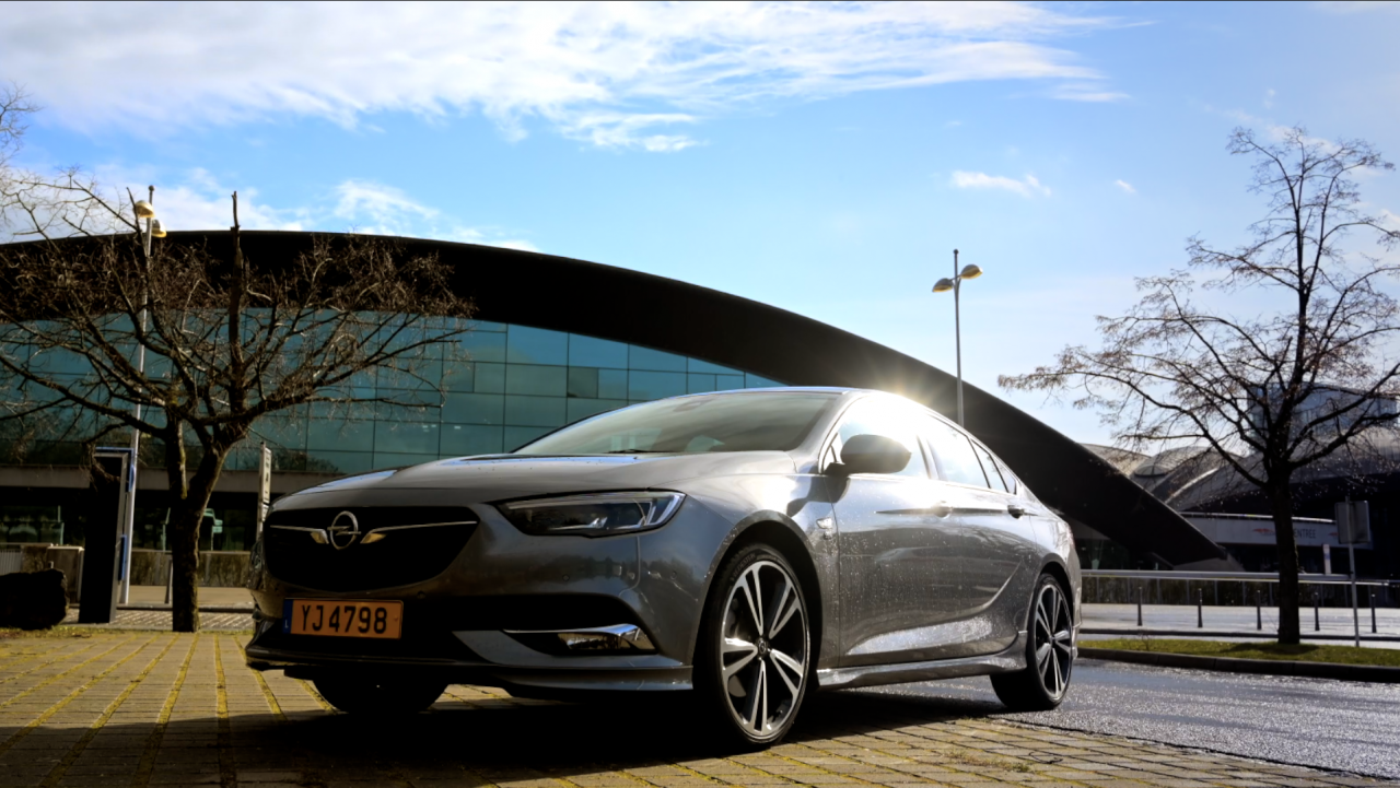 Paperjam Drive - Opel Insignia 