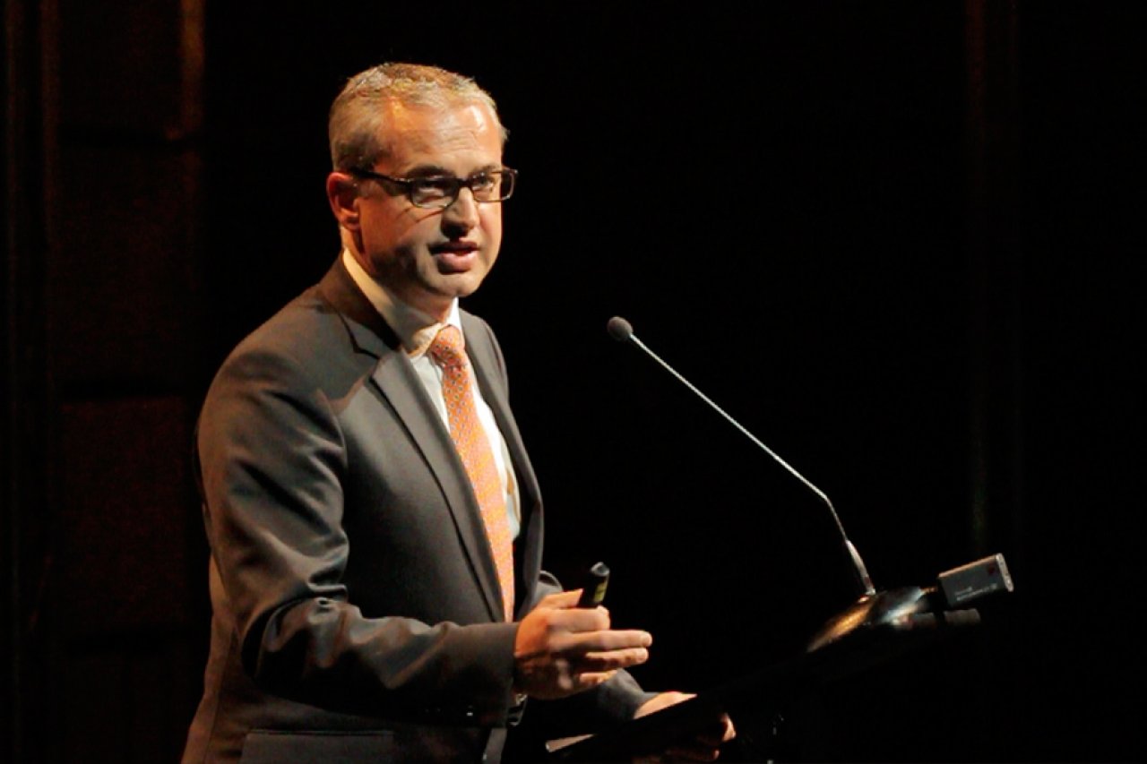 Werner De Laet: ‘Reinvent relationships with customers.’